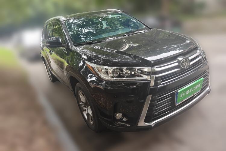 Used Toyota Highlander 2018 2.0T Four-Wheel Drive Prestige Version 7 Seats China VI Standard Front Right 45 Deg