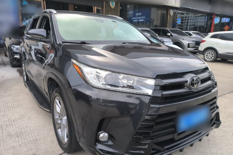Used Toyota Highlander 2018 2.0T Four-Wheel Drive Luxury Version 7 Seats China VI Standard Front Right 45 Deg
