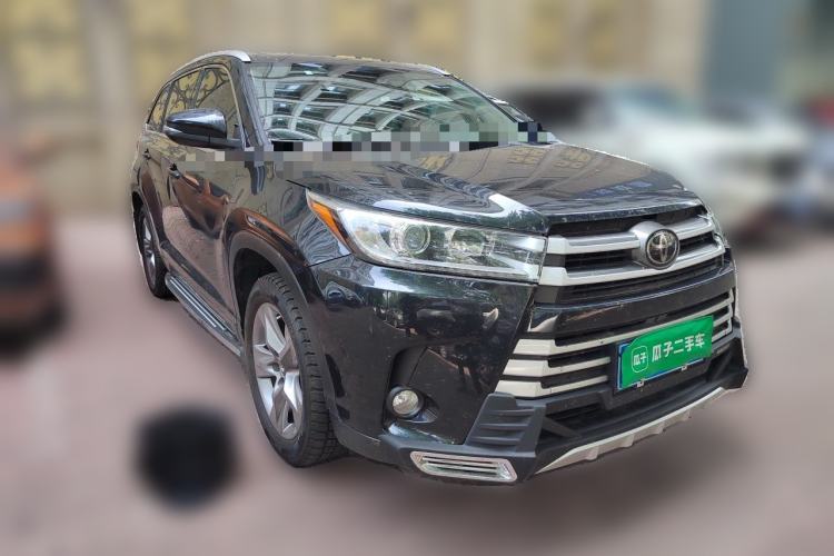 Used Toyota Highlander 2018 2.0T Four-Wheel Drive Luxury Edition 7 Seats China V Emission Standard Front Right 45 Deg