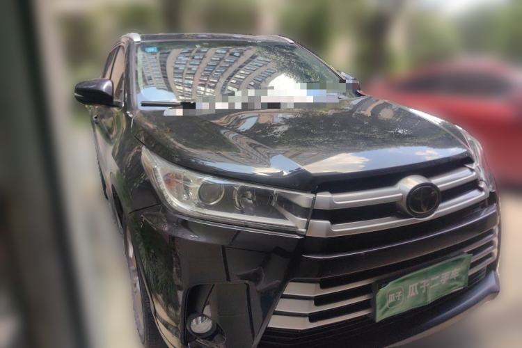 Used Toyota Highlander 2018 2.0T Four-Wheel Drive Luxury Version 7 Seats China VI Standard Front Right 45 Deg