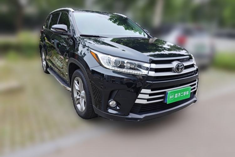 Used Toyota Highlander 2018 2.0T Four-Wheel Drive Luxury Version 7 Seats China VI Standard Front Right 45 Deg