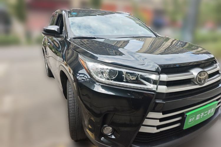 Used Toyota Highlander 2018 2.0T Four-Wheel Drive Luxury Version 7 Seats China VI Standard Front Right 45 Deg
