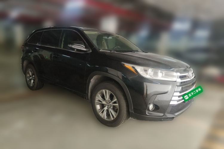 Used Toyota Highlander 2018 2.0T Four-Wheel Drive Elite Edition 7 Seats China V Standard Front Right 45 Deg