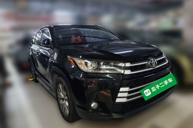 Used Toyota Highlander 2018 2.0T Four-Wheel Drive Elite Edition 7 Seats China V Standard Front Right 45 Deg