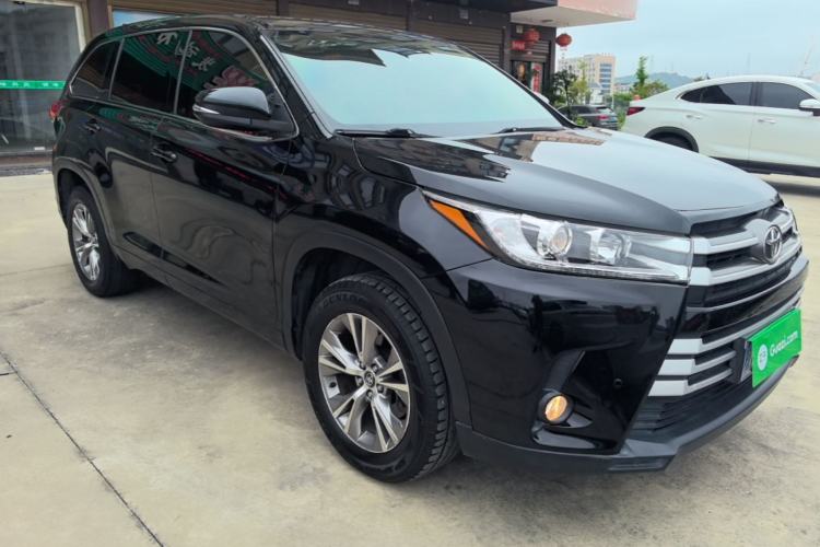 Used Toyota Highlander 2018 2.0T Two-Wheel Drive Elite Version 5 Seats China VI Standard Front Right 45 Deg