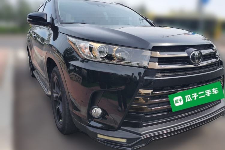 Used Toyota Highlander 2018 2.0T Four-Wheel Drive Knight Edition 7 Seats China VI Standard Front Right 45 Deg