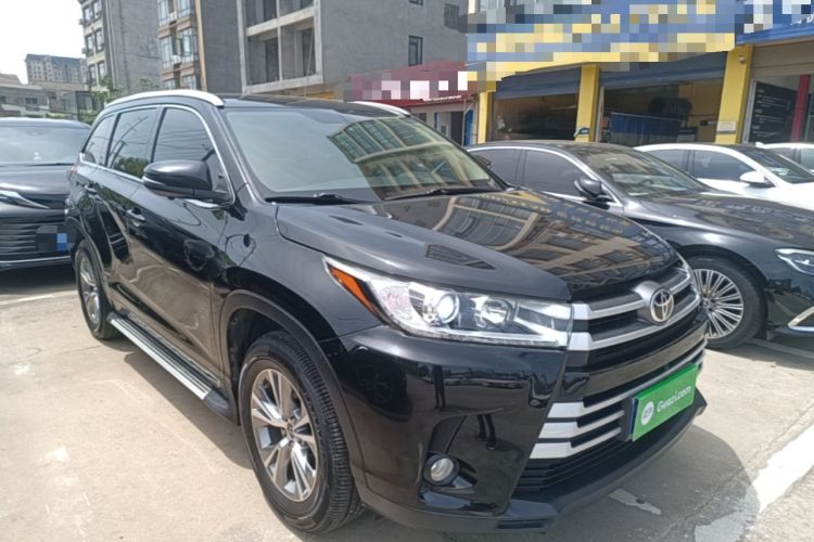 Used Toyota Highlander 2018 2.0T Two-Wheel Drive Elite Version 5 Seats China VI Standard Front Right 45 Deg