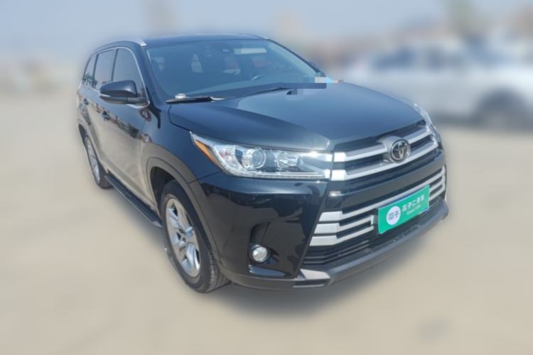 Used Toyota Highlander 2018 2.0T Four-Wheel Drive Luxury Edition 7 Seats China V Emission Standard Front Right 45 Deg