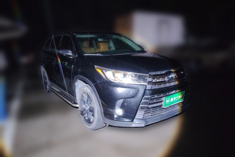 Used Toyota Highlander 2018 2.0T Four-Wheel Drive Knight Edition 7 Seats China VI Standard Front Right 45 Deg