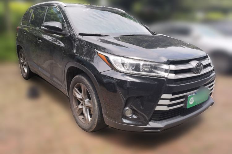 Used Toyota Highlander 2018 2.0T Four-Wheel Drive Luxury Edition 7 Seats China V Emission Standard Front Right 45 Deg