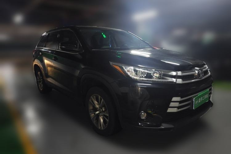 Used Toyota Highlander 2018 2.0T Two-Wheel Drive Elite Version 5 Seats China VI Standard Front Right 45 Deg