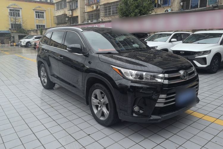 Used Toyota Highlander 2018 2.0T Four-Wheel Drive Ultimate Edition 7-Seater Emission Standard China V Front Right 45 Deg