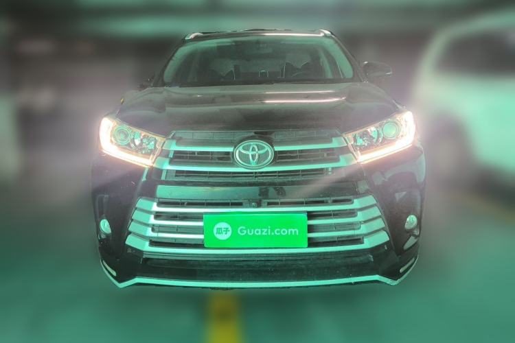 Used Toyota Highlander 2018 2.0T Two-Wheel Drive Elite Version 5 Seats China VI Standard Front