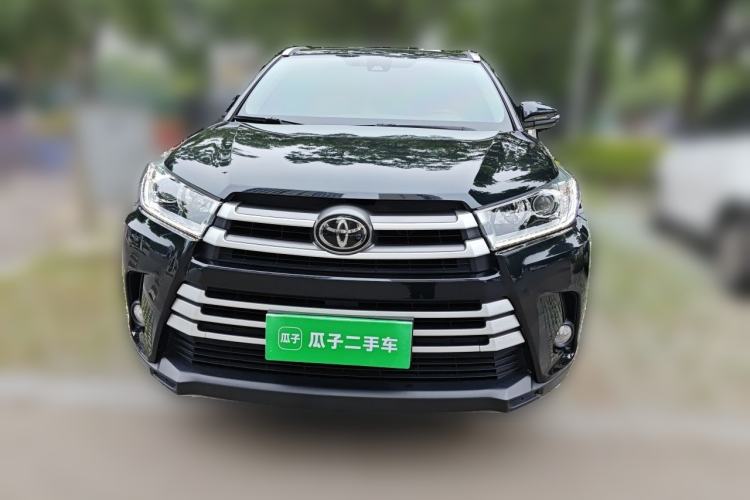 Used Toyota Highlander 2018 2.0T Four-Wheel Drive Luxury Version 7 Seats China VI Standard Front