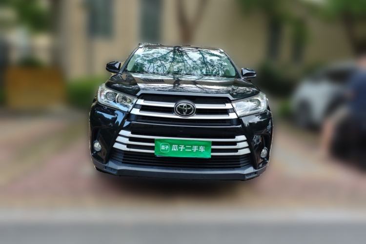 Used Toyota Highlander 2018 2.0T Four-Wheel Drive Luxury Edition 7 Seats China V Emission Standard Front