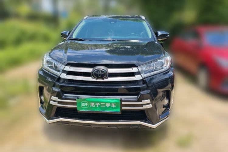 Used Toyota Highlander 2018 2.0T Four-Wheel Drive Luxury Edition 7 Seats China V Emission Standard Front