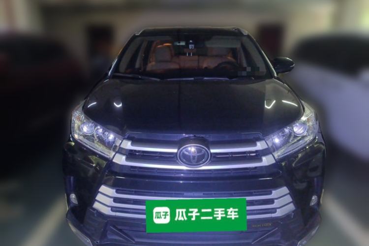 Used Toyota Highlander 2018 2.0T Four-Wheel Drive Luxury Version 7 Seats China VI Standard Front