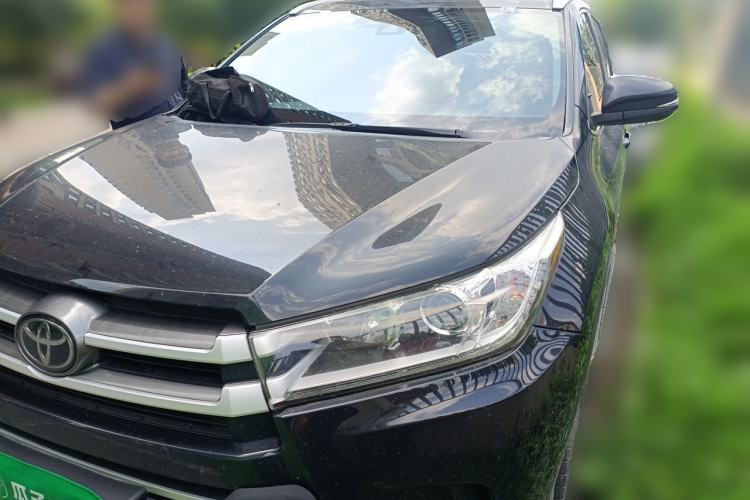 Used Toyota Highlander 2018 2.0T Four-Wheel Drive Luxury Edition 7 Seats China V Emission Standard Front
