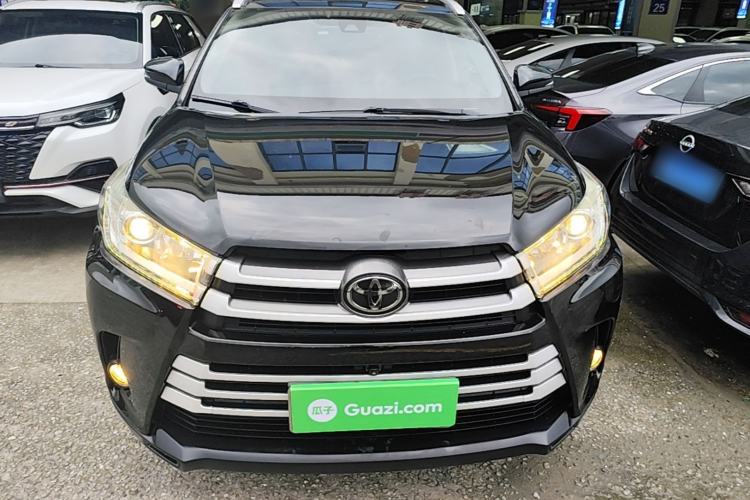 Used Toyota Highlander 2018 2.0T Two-Wheel Drive Luxury Edition 7 Seats China VI Standard Front