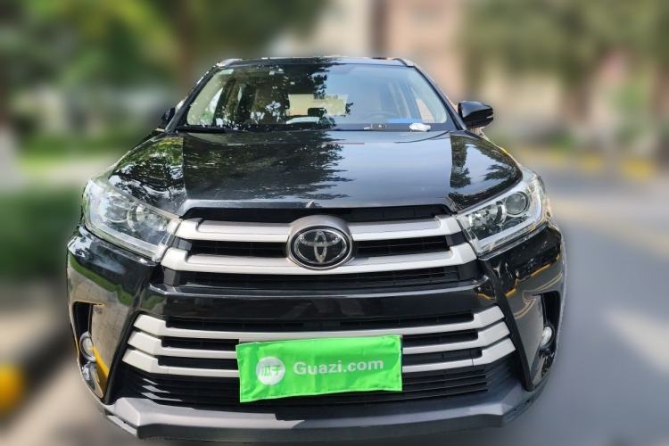 Used Toyota Highlander 2018 2.0T Four-Wheel Drive Luxury Edition 7 Seats China V Emission Standard Front