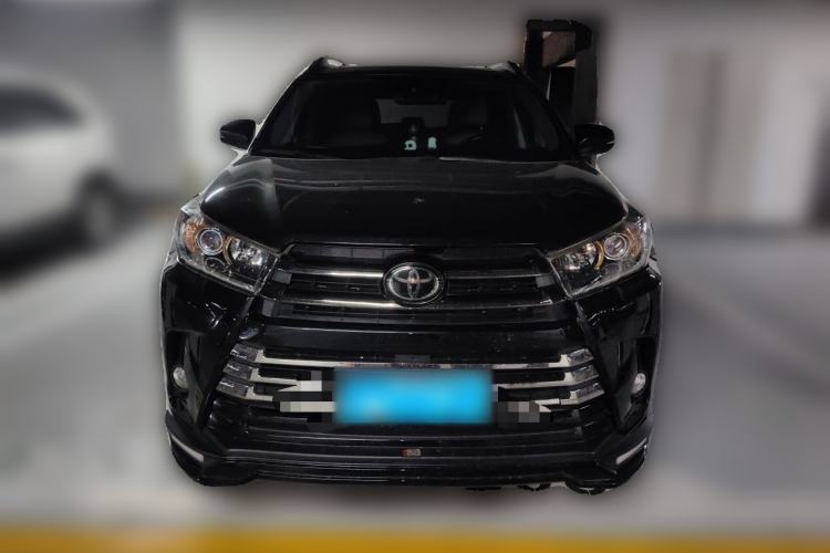 Used Toyota Highlander 2018 2.0T Four-Wheel Drive Knight Edition 7 Seats China VI Standard Front