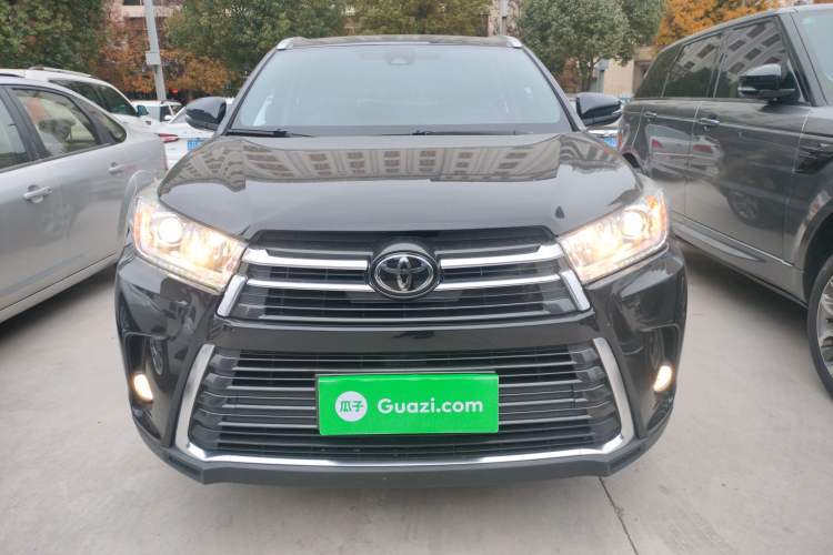 Used Toyota Highlander 2018 2.0T Four-Wheel Drive Prestige Version 7 Seats China VI Standard Front