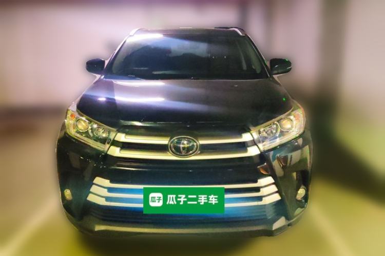 Used Toyota Highlander 2018 2.0T Four-Wheel Drive Luxury Version 7 Seats China VI Standard Front
