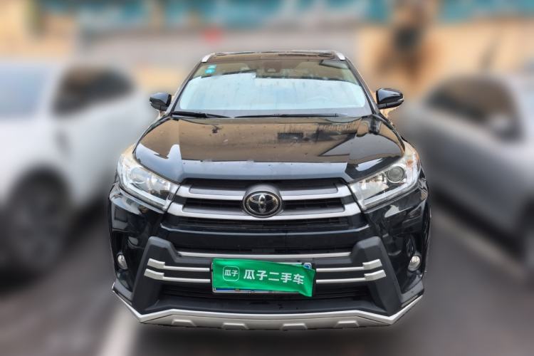 Used Toyota Highlander 2018 2.0T Four-Wheel Drive Luxury Edition 7 Seats China V Emission Standard Front