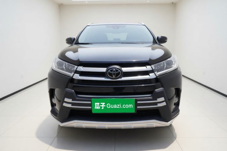 Used Toyota Highlander 2018 2.0T Four-Wheel Drive Luxury Edition 7 Seats China V Emission Standard Front