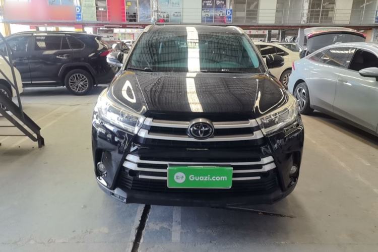 Used Toyota Highlander 2018 2.0T Four-Wheel Drive Luxury Edition 7 Seats China V Emission Standard Front