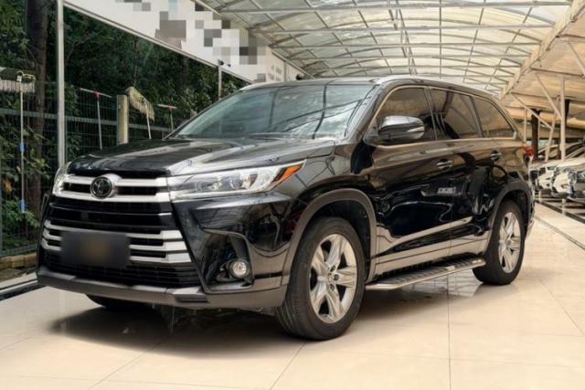 Used Toyota Highlander 2018 2.0T Four-Wheel Drive Luxury Edition 7 Seats China V Emission Standard