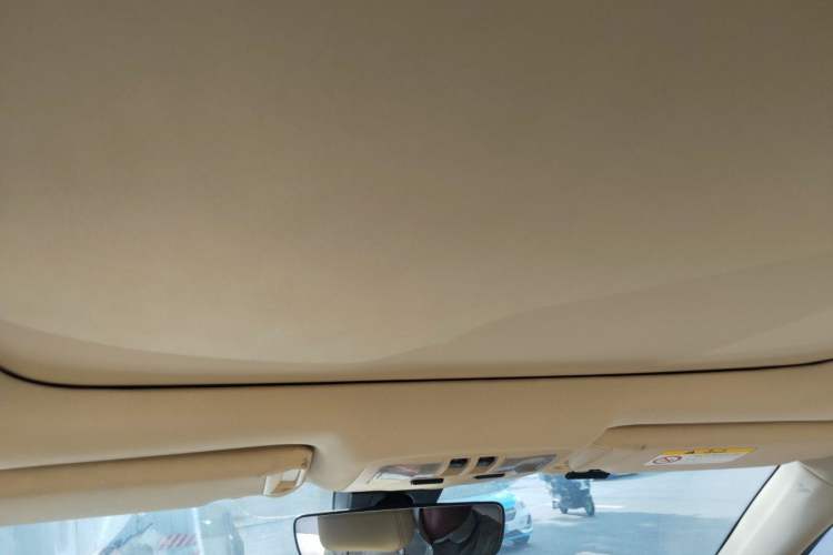 Used Toyota Highlander 2018 2.0T Four-Wheel Drive Supreme Edition 7-Seater China VI Headliner