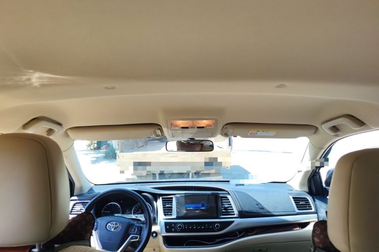 Used Toyota Highlander 2018 2.0T Four-Wheel Drive Elite Edition 7 Seats China VI Standard Headliner