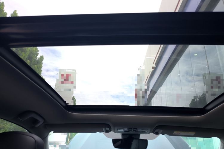 Used Toyota Highlander 2018 2.0T Four-Wheel Drive Luxury Version 7 Seats China VI Standard Headliner
