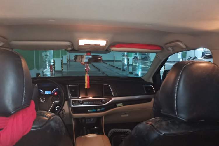 Used Toyota Highlander 2018 2.0T Four-Wheel Drive Elite Edition 7 Seats China V Standard Headliner