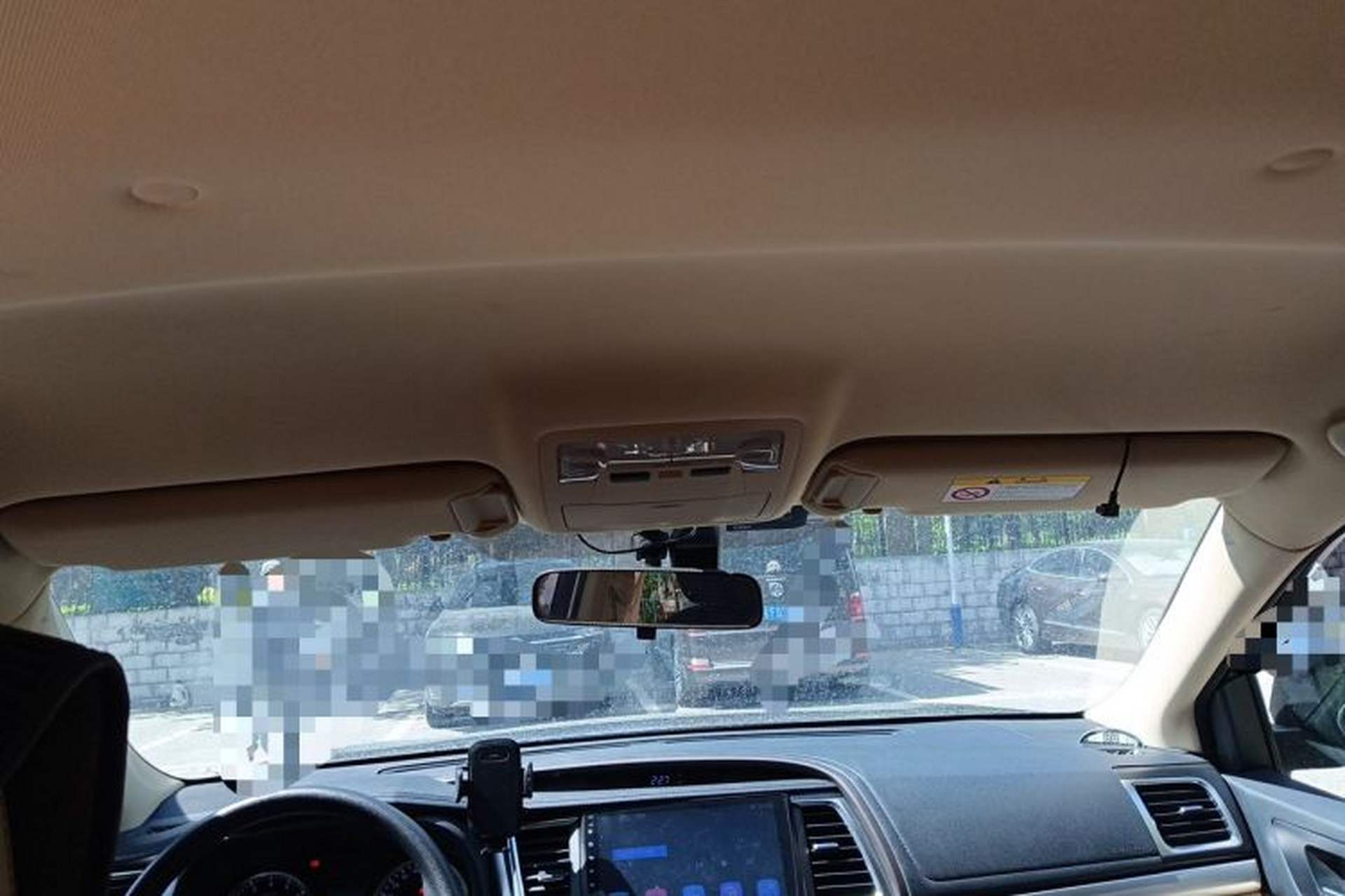Used Toyota Highlander 2018 2.0T Two-Wheel Drive Elite Version 5 Seats China VI Standard Headliner