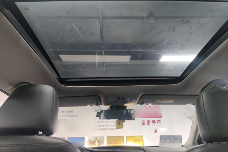 Used Toyota Highlander 2018 2.0T Two-Wheel Drive Luxury Edition 7 Seats China VI Standard Headliner