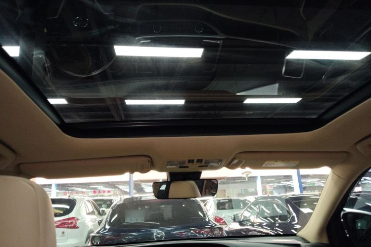 Used Toyota Highlander 2018 2.0T Four-Wheel Drive Ultimate Edition 7-Seater Emission Standard China V Headliner