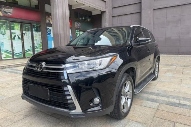 Toyota Highlander 2018 2.0T Two-Wheel Drive Prestige Edition 7 Seats China VI Standard usado