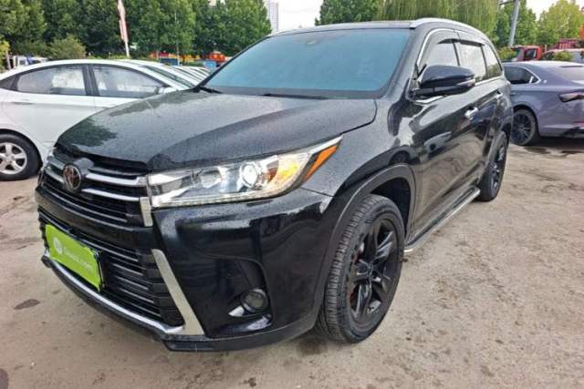 Ojetý Toyota Highlander 2018 2.0T Four-Wheel Drive Prestige Version 7 Seats China VI Standard