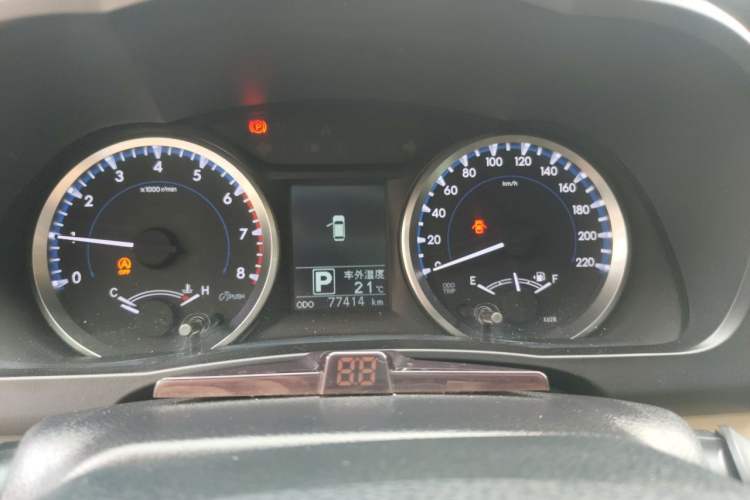Used Toyota Highlander 2018 2.0T Two-Wheel Drive Elite Version 5 Seats China VI Standard Instrument Cluster