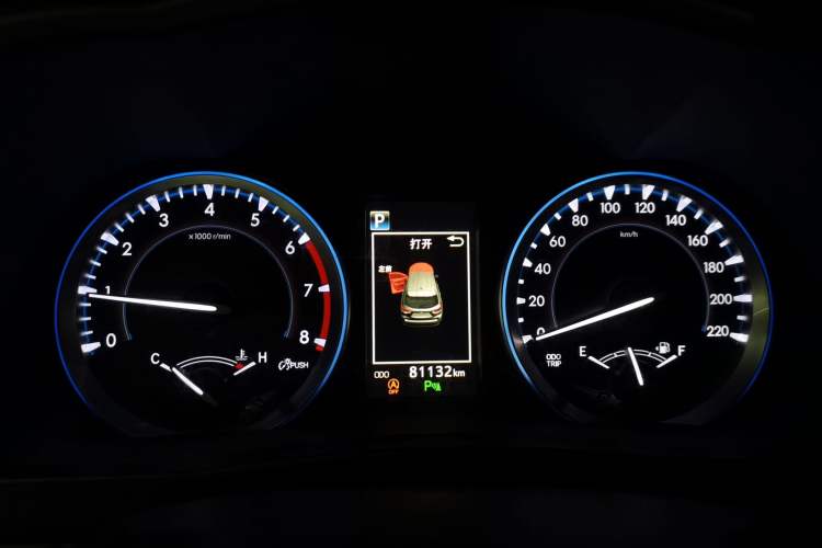 Used Toyota Highlander 2018 2.0T Four-Wheel Drive Knight Edition 7 Seats China VI Standard Instrument Cluster