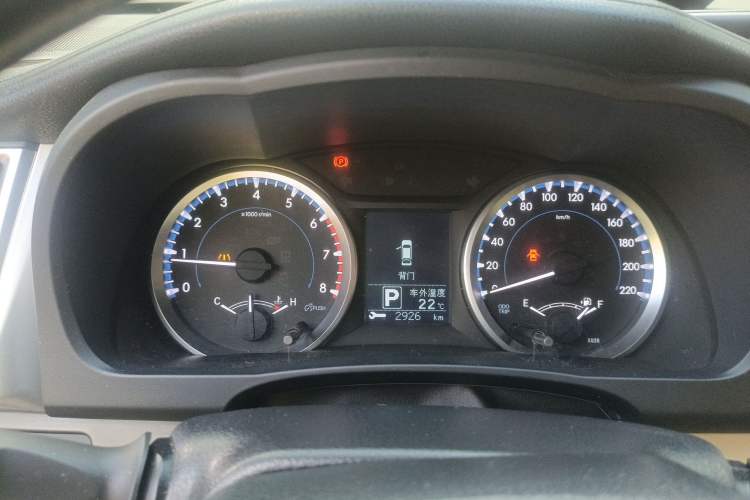 Used Toyota Highlander 2018 2.0T Two-Wheel Drive Elite Version 5 Seats China VI Standard Instrument Cluster