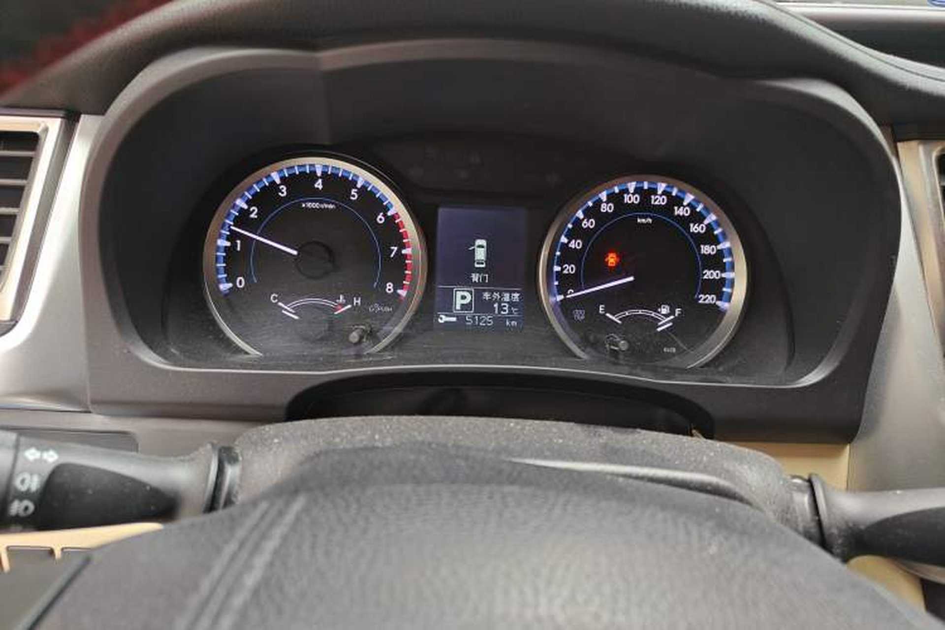Used Toyota Highlander 2018 2.0T Two-Wheel Drive Elite Edition 7 Seats Emission Standard China V Instrument Cluster