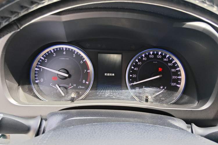 Used Toyota Highlander 2018 2.0T Four-Wheel Drive Prestige Version 7 Seats China VI Standard Instrument Cluster