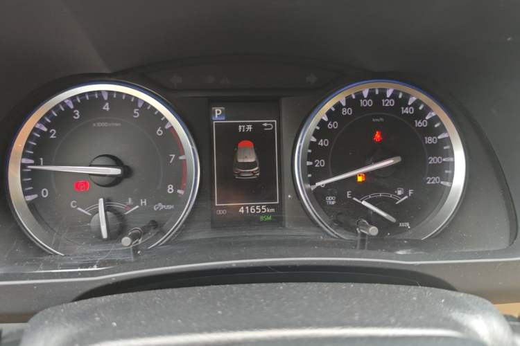 Used Toyota Highlander 2018 2.0T Two-Wheel Drive Elite Version 5 Seats China VI Standard Instrument Cluster