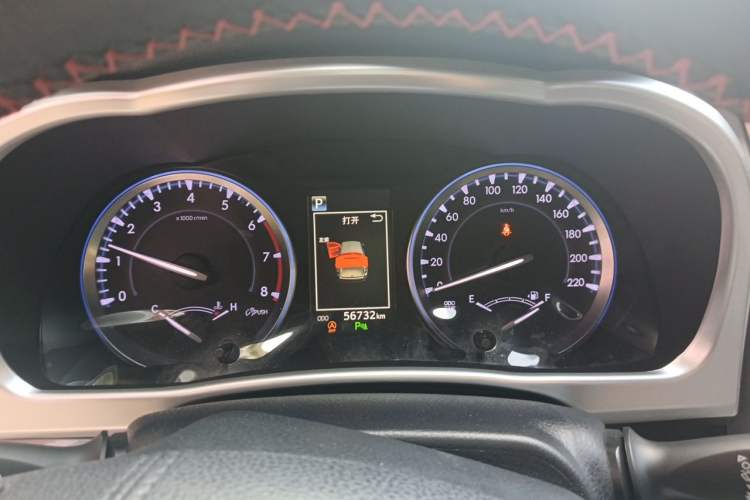 Used Toyota Highlander 2018 2.0T Four-Wheel Drive Prestige Version 7 Seats China V Emission Standard Instrument Cluster