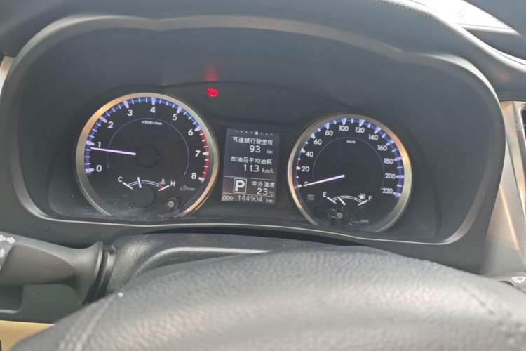 Used Toyota Highlander 2018 2.0T Two-Wheel Drive Elite Edition 5 Seats Emission Standard China V Instrument Cluster