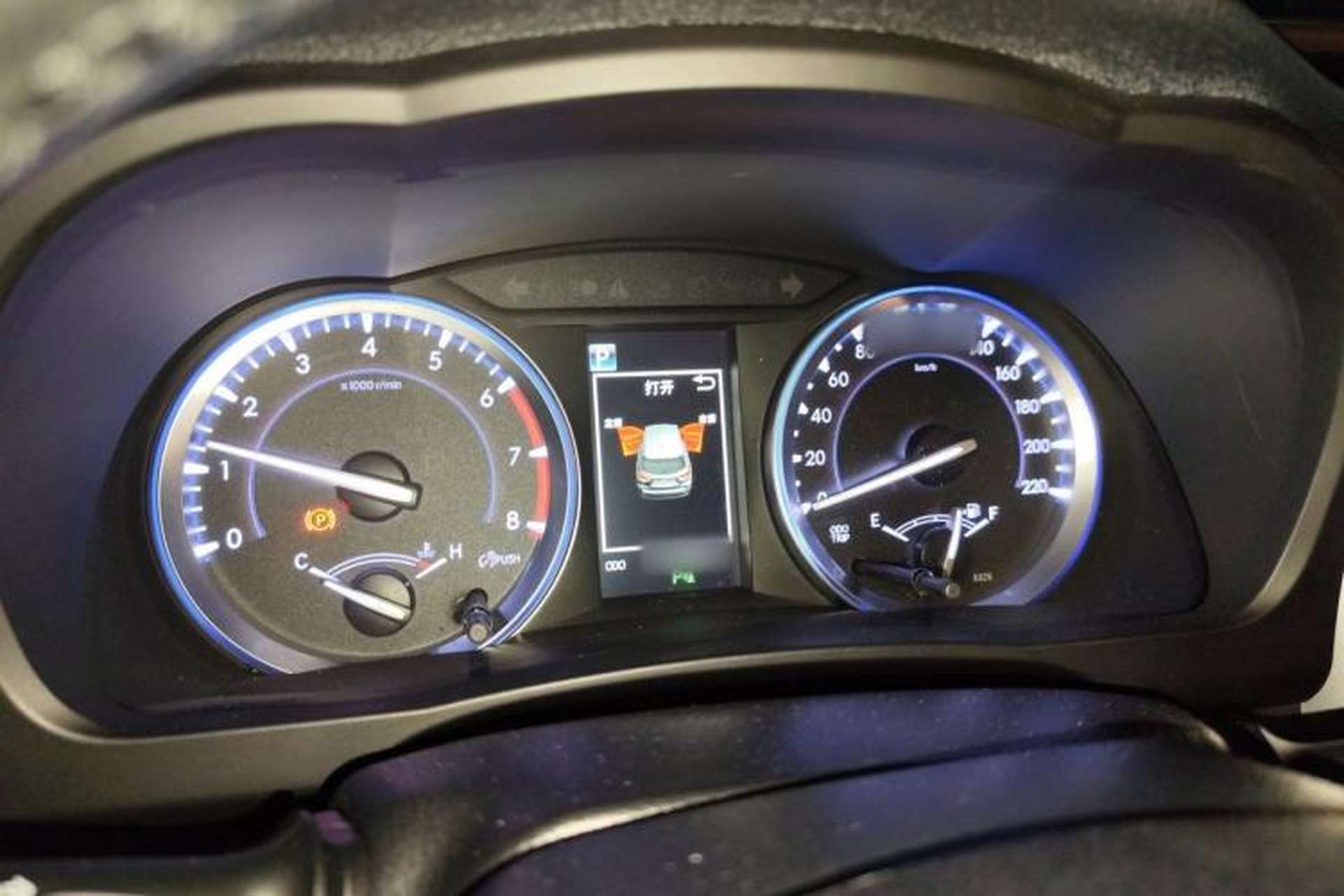 Used Toyota Highlander 2018 2.0T Four-Wheel Drive Prestige Version 7 Seats China V Emission Standard Instrument Cluster