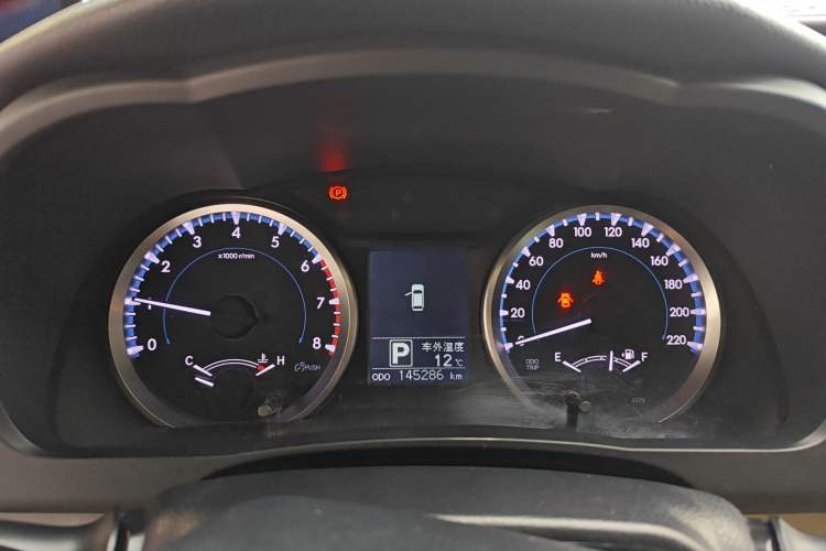 Used Toyota Highlander 2018 2.0T Four-Wheel Drive Elite Edition 7 Seats China VI Standard Instrument Cluster